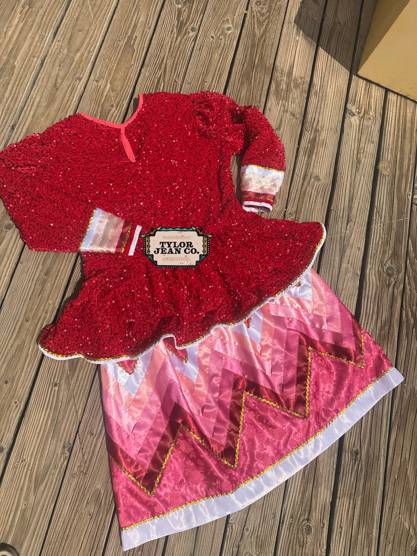 “Pinks” ribbon dress